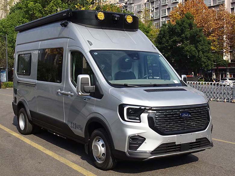 SLT5044XLJE1L 金冠圣路牌旅居车图片