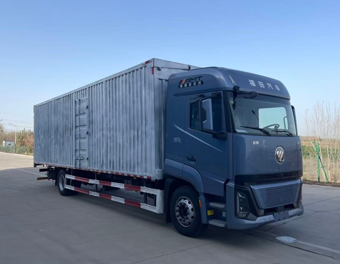 BJ5186XYK-12 福田牌翼开启厢式货车图片