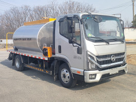洒布车