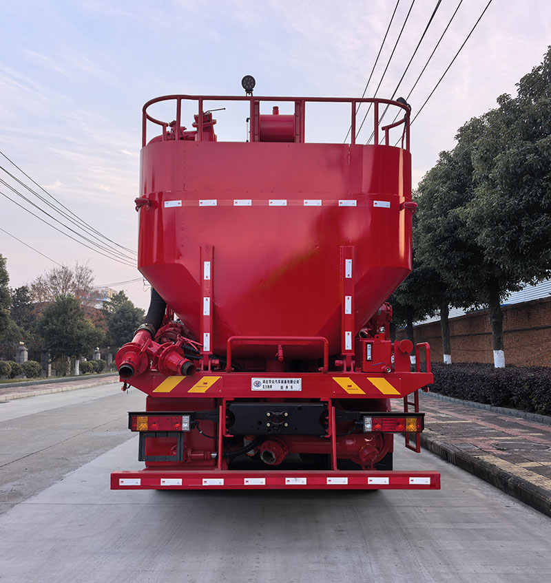 龙力驰牌HHZ5220TGJSX6R固井车公告图片