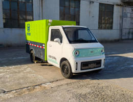 纯电动扫路车