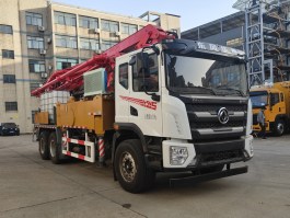 长兴德龙牌ZZZ5360THBDF6混凝土泵车