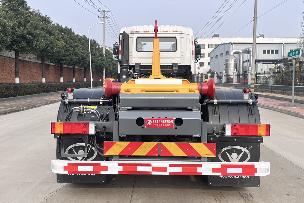 欧威沃牌CXK5255ZXX6BDFH车厢可卸式垃圾车公告图片