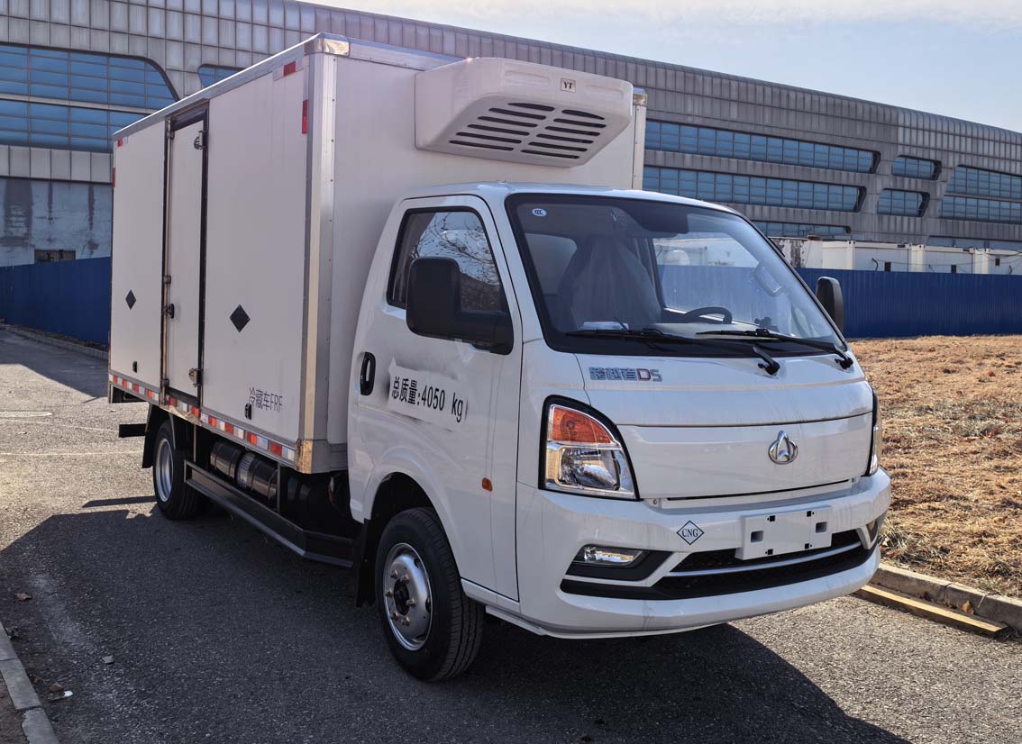 驿舟房车牌YZP5048XLCD5CNG冷藏车