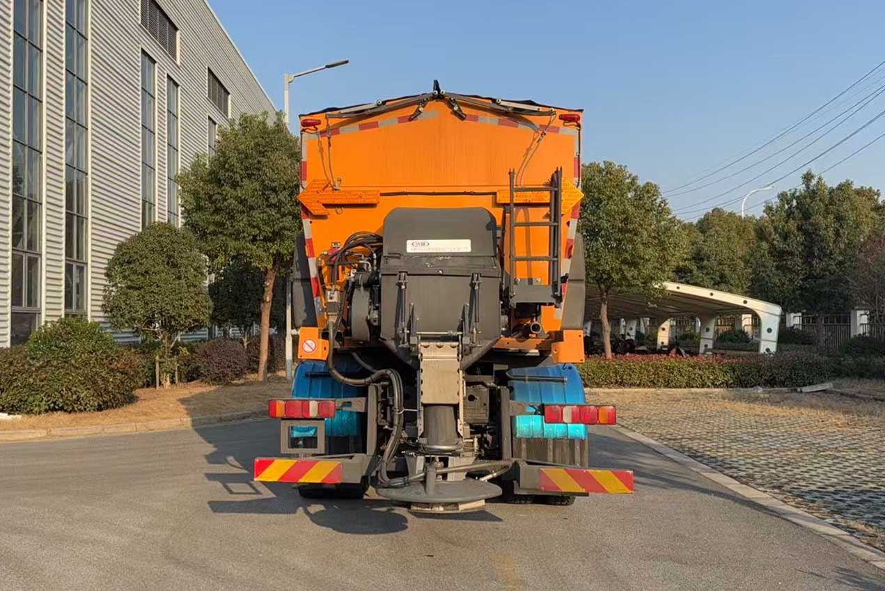 优路牌ZKE5255TCXZZ6除雪车公告图片