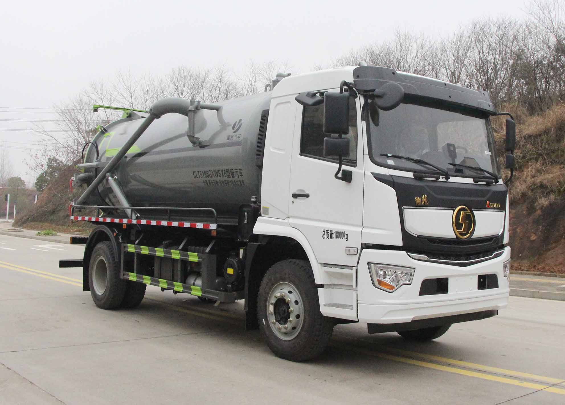 纵昂牌CLT5186GXWSX6吸污车