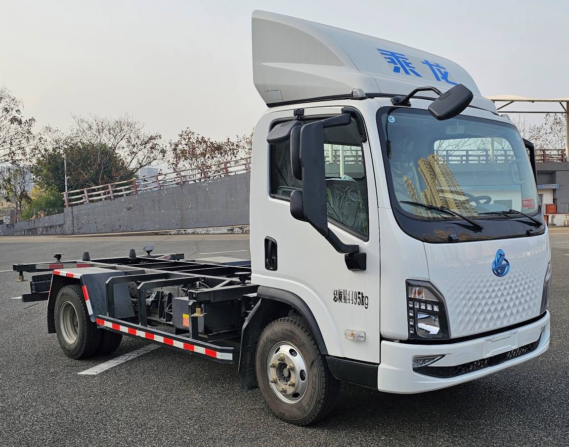 LZ5049ZKXL2AZBEV1001 乘龙牌纯电动车厢可卸式汽车图片
