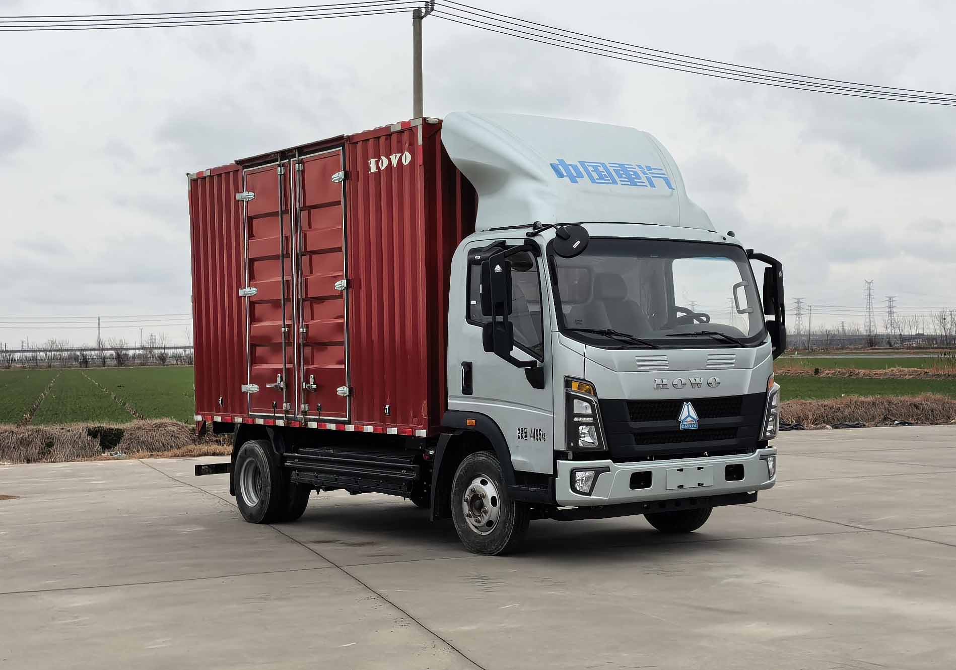 ZZ5047XXYK3515Z145BEVF1B 豪沃牌纯电动厢式货车图片
