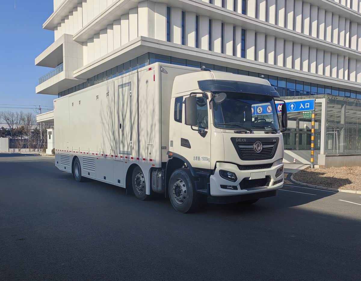 BBL5151XYL医疗车