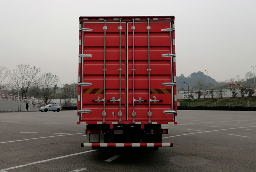 陕汽牌SX5189XXYLA721Q5-V厢式货车公告图片