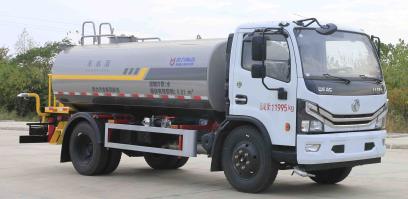 东风股份多利卡D7 KLF5120GSSD6洒水车