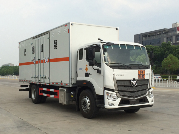 楚胜牌CSC5180XZWB6杂项危险物品厢式运输车