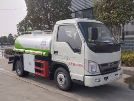 供水车