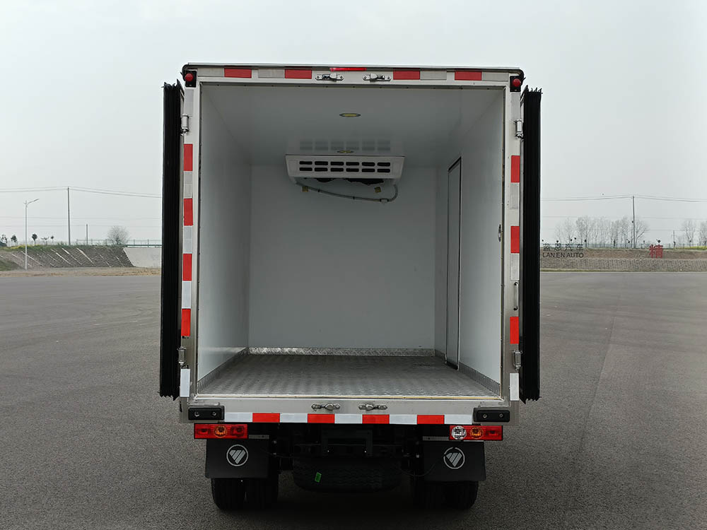 淼盛達(dá)牌ZMS5030XLCBJ1冷藏車公告圖片