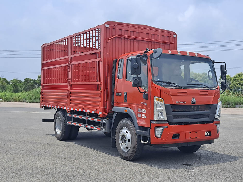 豪沃牌ZZ5147CCYH4215F1B倉柵式運輸車公告圖片
