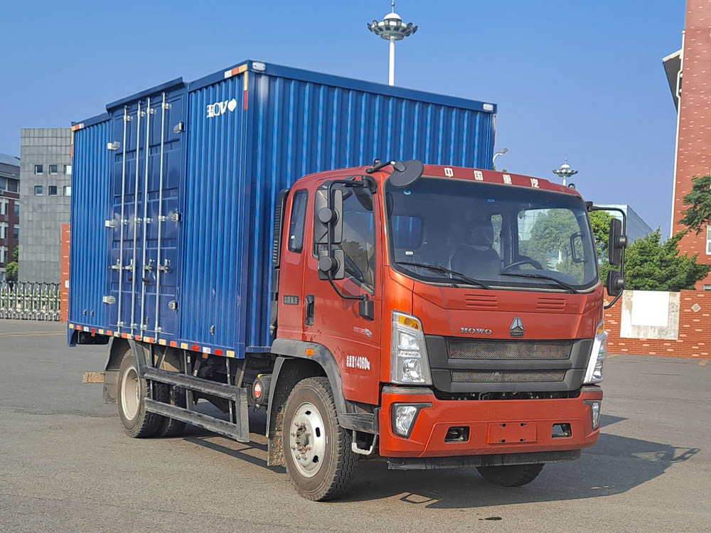 豪沃牌ZZ5147XXYH4215F1B廂式運(yùn)輸車公告圖片