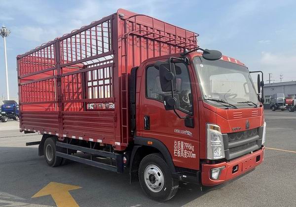 豪沃牌ZZ5087CCYG3815F180倉(cāng)柵式運(yùn)輸車公告圖片