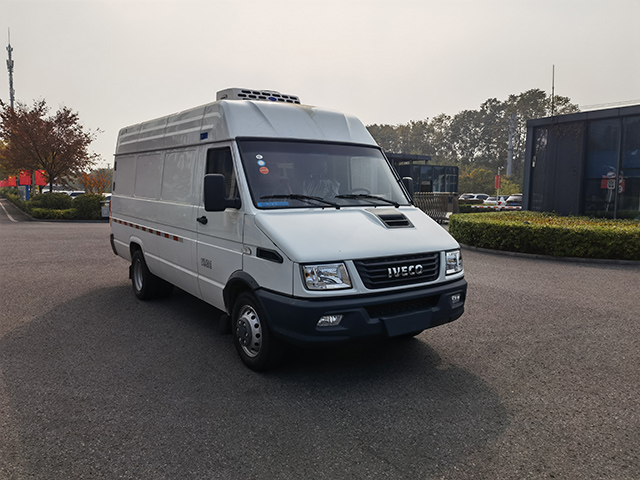 飛球牌ZJL5044XLCN61冷藏車公告圖片