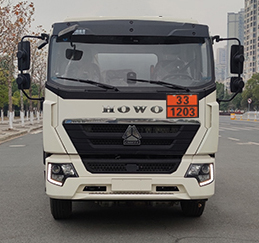 新東日牌YZR5187GJYZ6加油車公告圖片
