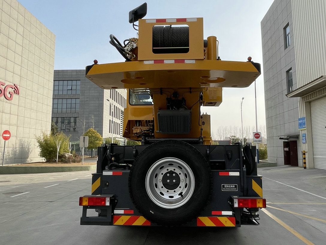 徐工牌XZJ5460JQZ80K汽車起重機公告圖片