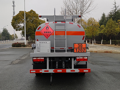 新東日牌YZR5125GJYE6A加油車公告圖片