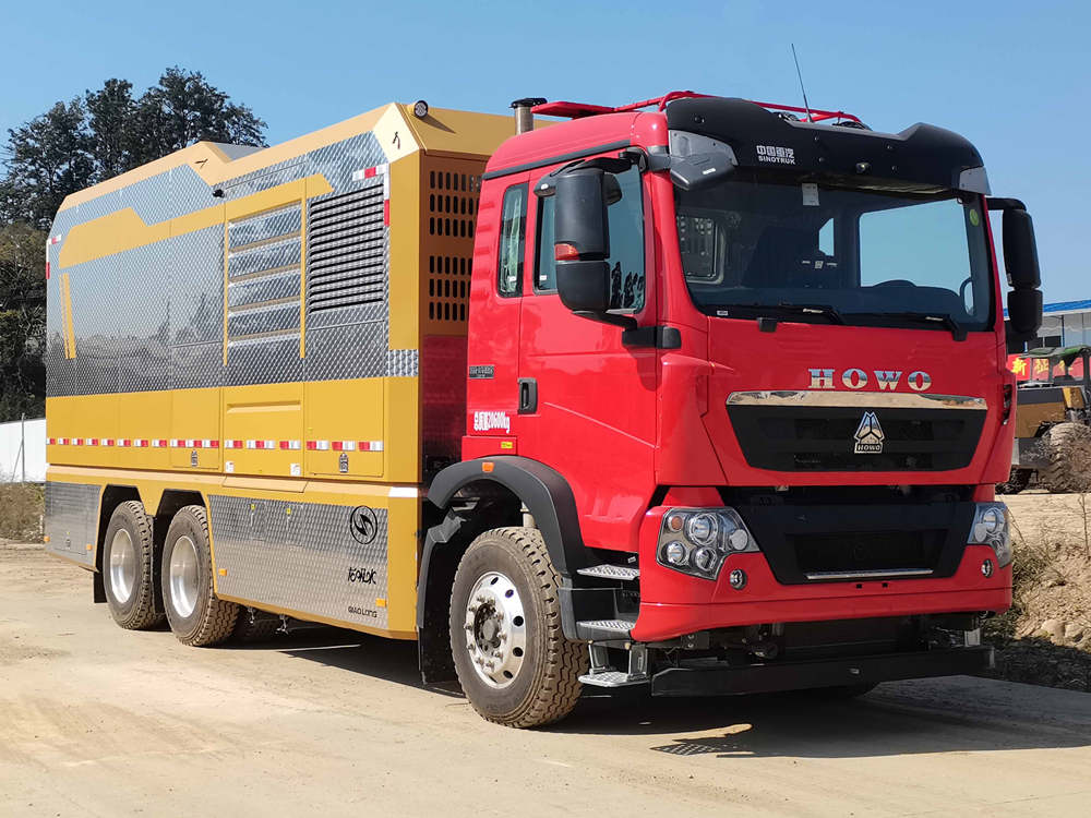 龍吸水牌FLG5210TPS116Z大流量排水搶險(xiǎn)車公告圖片