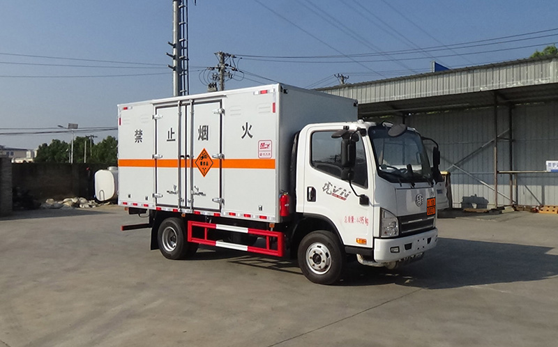 楚飛牌CLQ5040XQY6CA爆破器材運輸車公告圖片