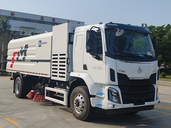 福龍馬牌FLM5181TSLDLFCEV燃料電池掃路車公告圖片