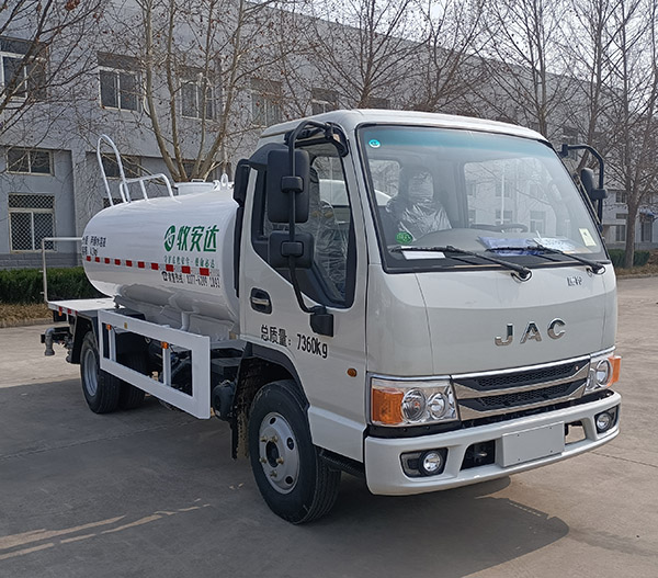 牧安達(dá)牌SDM5070GPSHFC6綠化噴灑車公告圖片