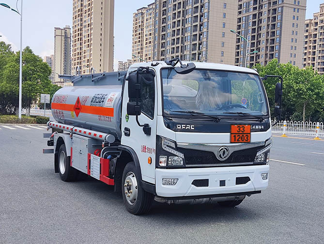 新東日牌YZR5100GYYE6Q運油車公告圖片