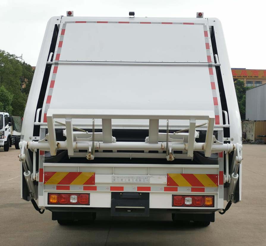 廈工牌XXG5181ZYSBEV純電動(dòng)壓縮式垃圾車公告圖片