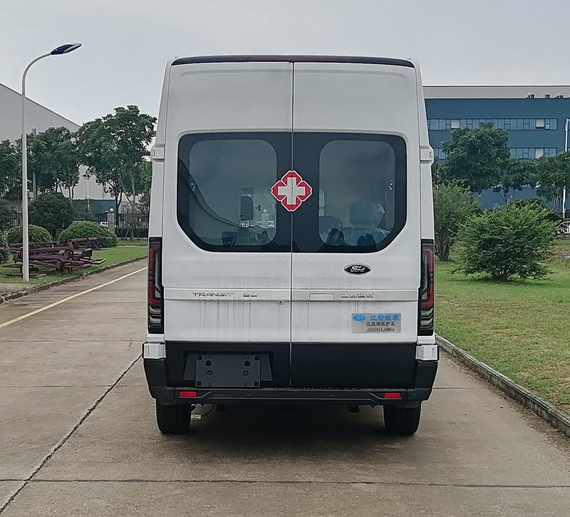 江改牌JX5045XJHMK6救護(hù)車(chē)公告圖片