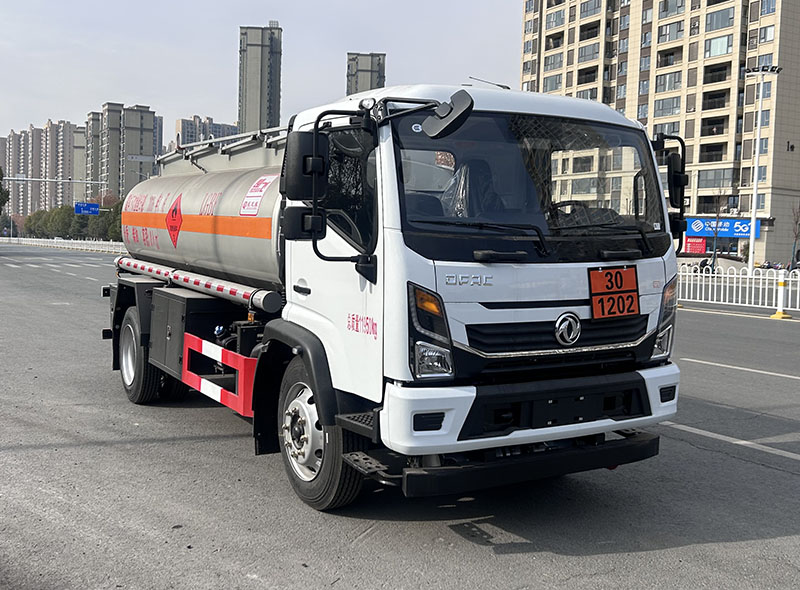 楚飛牌CLQ5128GJY6EC加油車公告圖片