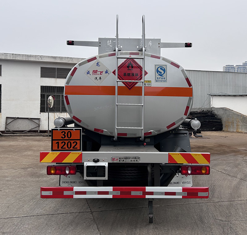 楚飛牌CLQ5182GJY6DC加油車公告圖片