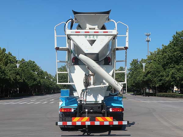 凌宇牌CLY5315GJB29BEV7換電式純電動混凝土攪拌運(yùn)輸車公告圖片