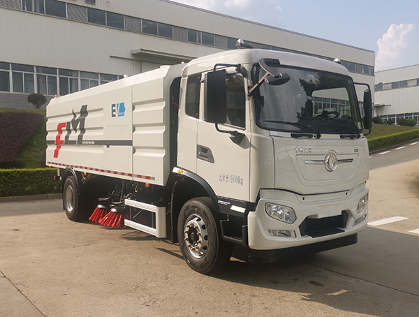 福龍馬牌FLM5183TSLDFBEV純電動(dòng)掃路車公告圖片