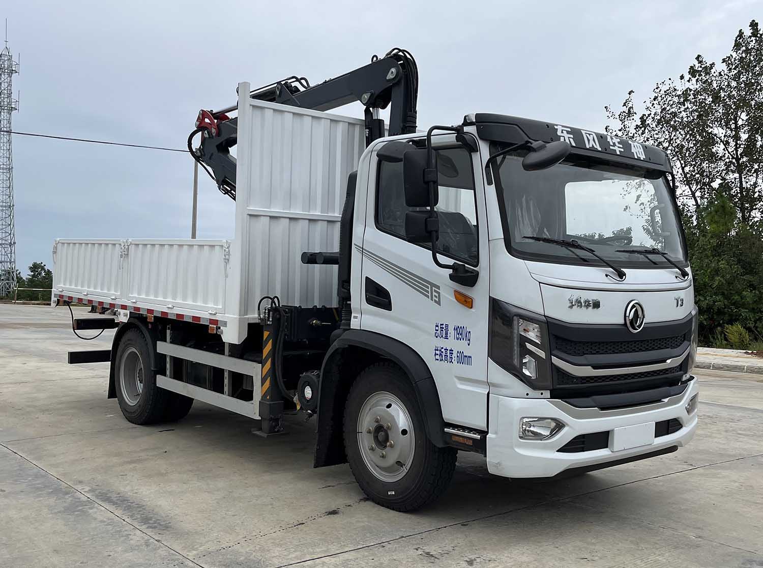 瑭橋牌TQH5120ZZDEQE6抓斗式垃圾車(chē)公告圖片