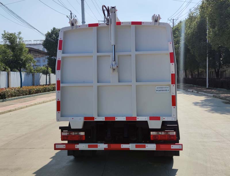 金驫牌YJW5072ZZZE6自裝卸式垃圾車公告圖片
