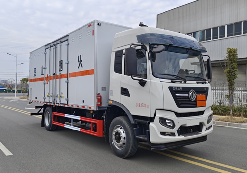 匯力威牌VVV5180XQYDFH6爆破器材運(yùn)輸車(chē)公告圖片