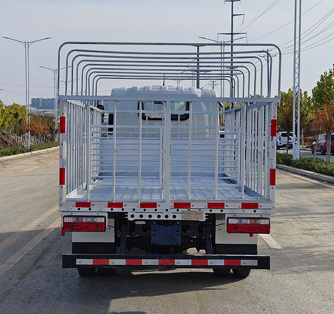 牧安達(dá)牌SDM5047CCQDNBEV純電動畜禽運(yùn)輸車公告圖片