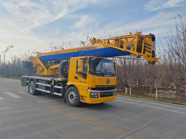 駿通牌JF5212JQZ16H5汽車起重機(jī)公告圖片