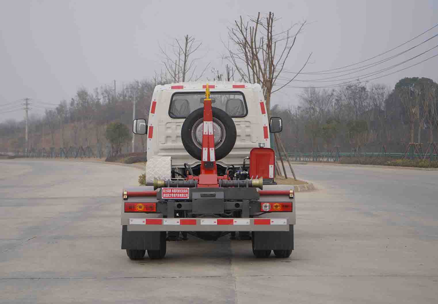 凱力風牌KLF5031ZXXB6車廂可卸式垃圾車公告圖片