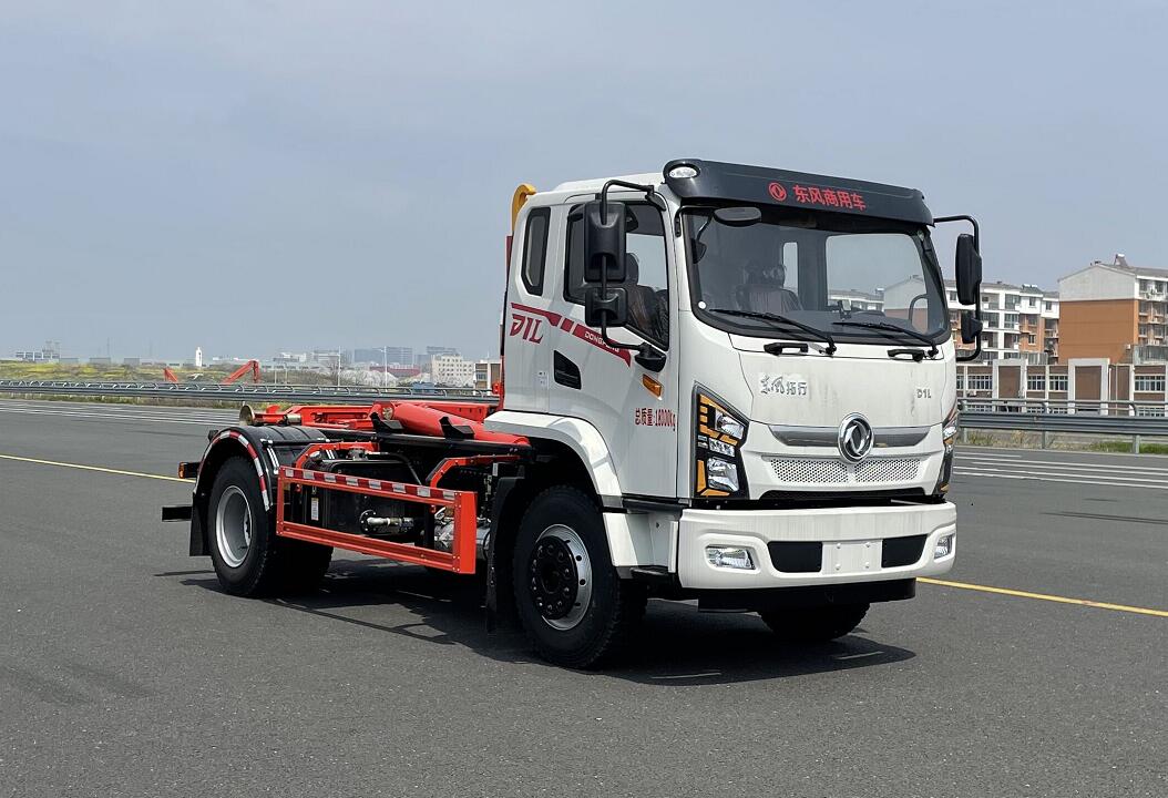 東風(fēng)牌DFV5181ZXXGP6D車廂可卸式垃圾車公告圖片