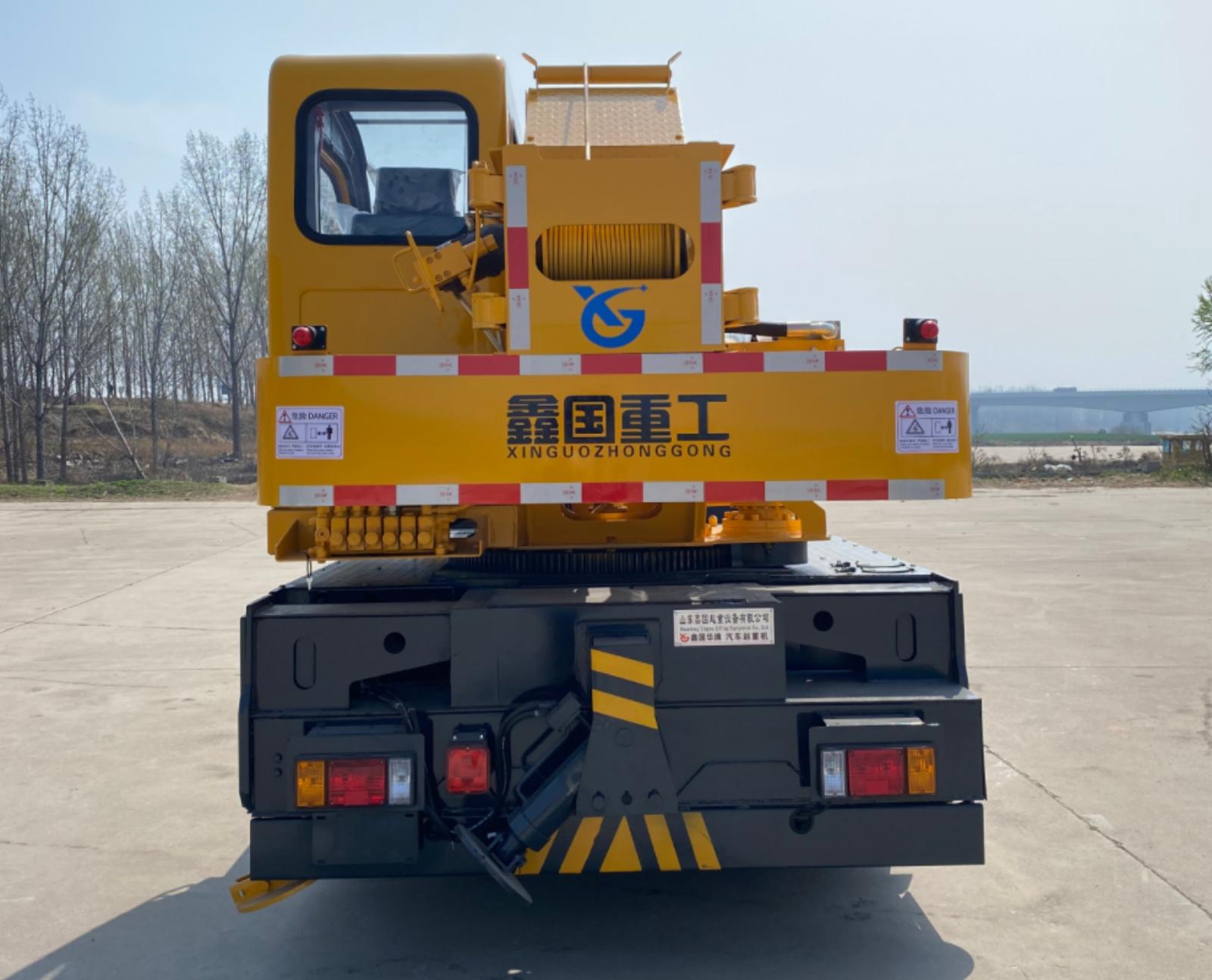 鑫國華牌XGZ5092JQZCD6汽車起重機公告圖片