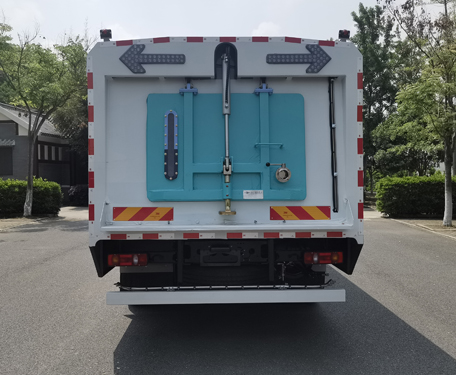 衡霸牌YYD5184TXSDBEV純電動洗掃車公告圖片