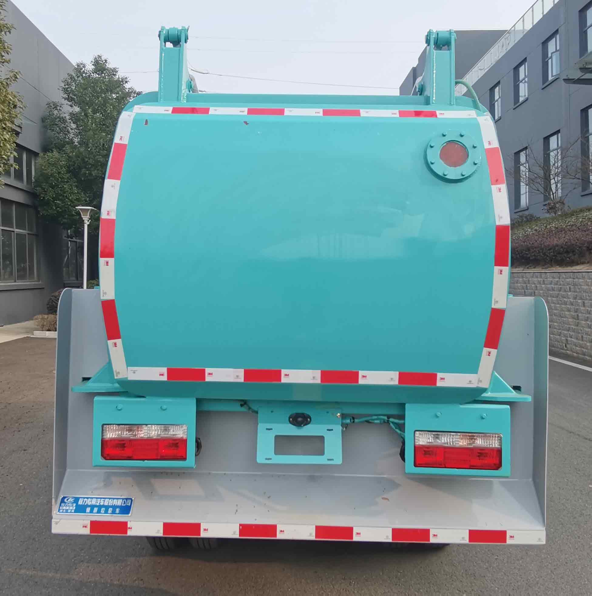 程力威牌CLW5041TCA6LZ餐廚垃圾車公告圖片