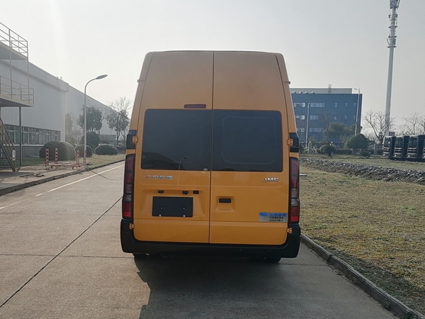 江改牌JX5040XYBML26运兵车公告图片