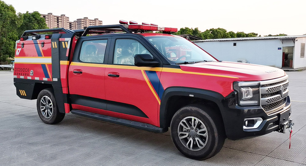 銀河牌BX5030TXFQC20/DC6器材消防車公告圖片