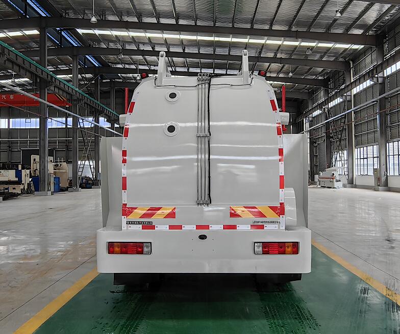 長(zhǎng)灃牌CFC5180TCABEV純電動(dòng)餐廚垃圾車公告圖片