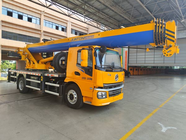 駿通牌JF5185JQZ12H5汽車起重機(jī)公告圖片